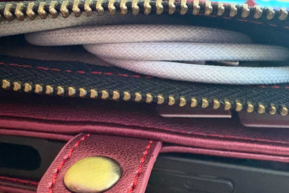 iphone 16 wallet phone case